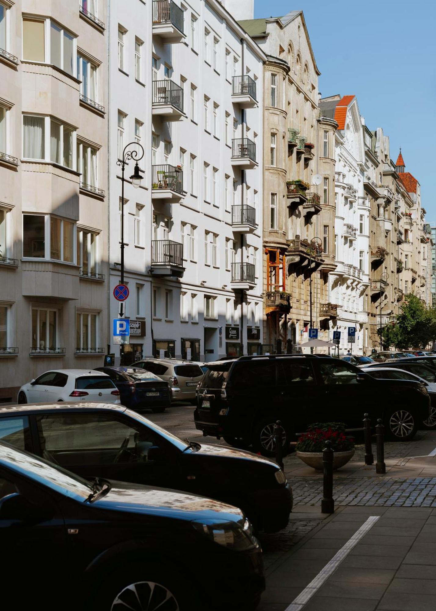 Garage - Lwowska 9 Warszawa